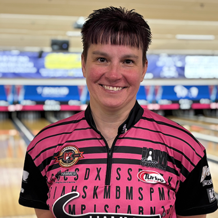Pluhowsky leads PWBA BowlTV Open after qualifying, jumps into record books